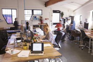 Das Gute am Medienwissenschaft Studium: Du qualifizierst dich für viele verschiedene Medienberufe.